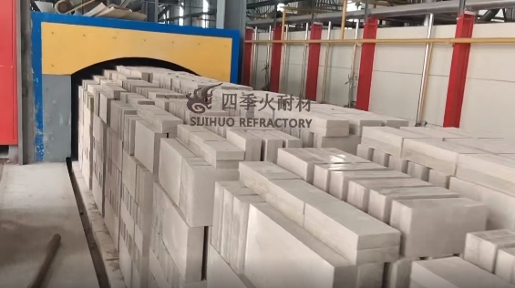 123米長，莫來石保溫磚隧道窯生產(chǎn)線